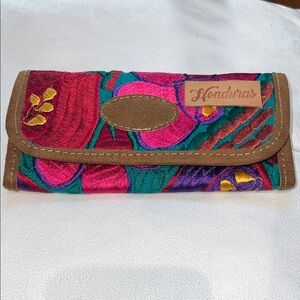 Honduras Multicolor Embroidered Women's Clutch